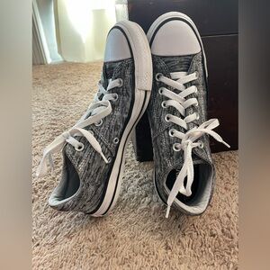 Size 8 - Converse Chuck Taylor All Star High Line OX Gray
